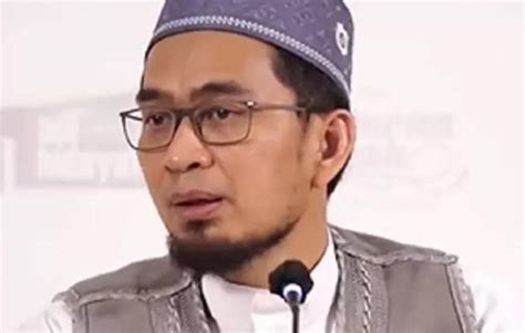 Kata Ustadz Adi Hidayat Agar Terhindar Dari Gangguan Sihir Sebelum