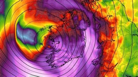 Tornado warning issued for Ireland as Storm Agnes threatens chaos | The ...