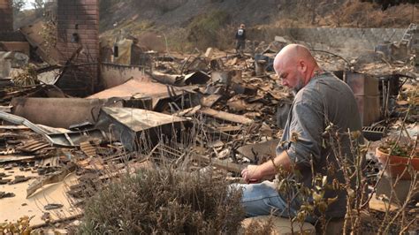 How To Help Victims Of The Southern California Wildfires Mashable