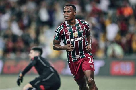 Arias Segue Soberano Na Artilharia Do Fluminense Lima Se Iguala Aos