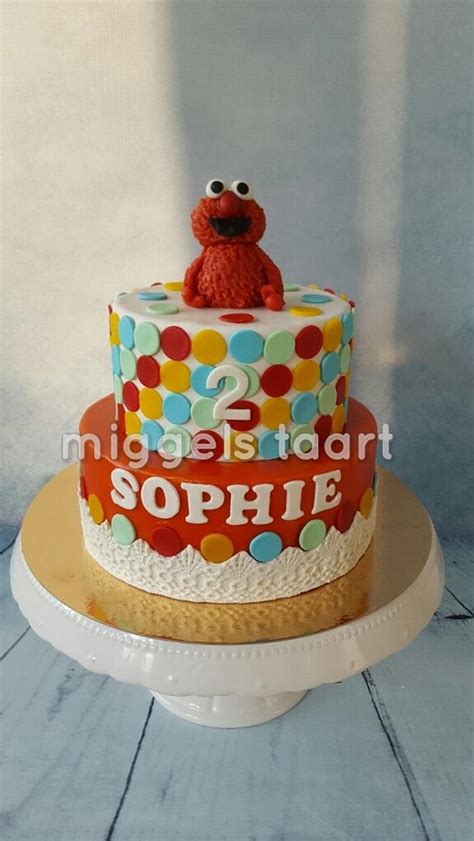 I Love Elmo Decorated Cake By Henriet CakesDecor