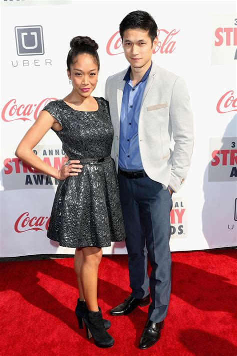 7 Hot Sexy Shelby Rabara Bikini Pics