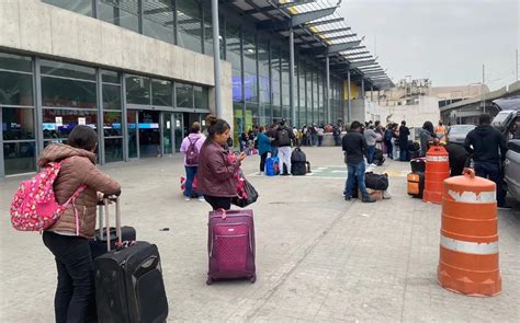 Monterrey Aumenta Afluencia En La Central De Autobuses Previo Al