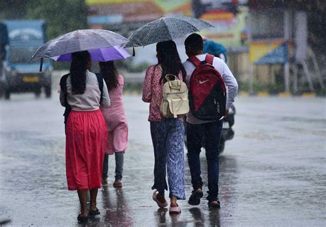 Weather Update Imd Predicts Heavy Rains In Tamil Nadu Kerala Severe