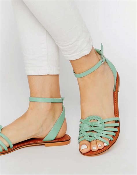 Venta Sandalias Estilos En Stock