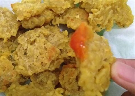 Resep Cemilan Mi Instan Terigu Oleh Umi Khoiriyah Cookpad