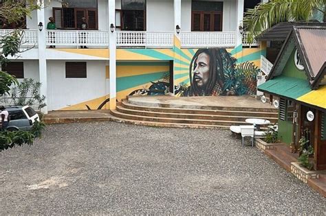 Bob Marley House Private Tour from Montego Bay