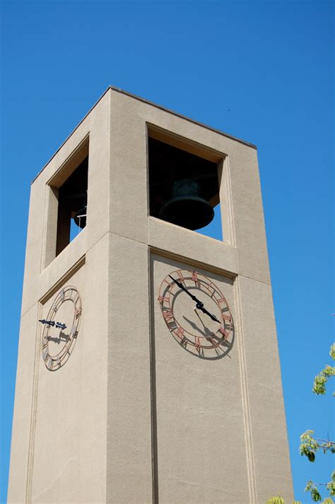 Stanford Clock Tower Down For Repairs The Stanford Daily