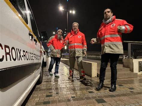 REPORTAGE Maraude De La Croix Rouge Aux Sables DOlonne Merci Pour