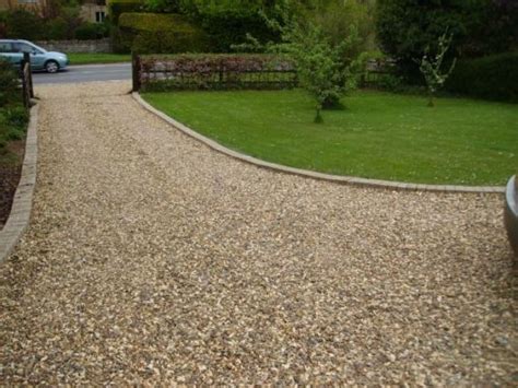 The 3 Best Types Of Gravel For Your Driveway