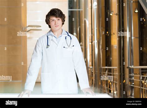 Portrait of a young doctor Stock Photo - Alamy