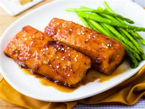 Easy Hoisin Glazed Salmon Tastetickler