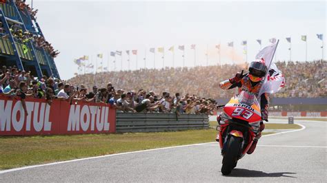 2021 MotoGP calendar: 20-round provisional schedule revealed - Motor ...