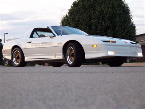 Pontiac Trans Am Turbo - specs, photos, videos and more on TopWorldAuto