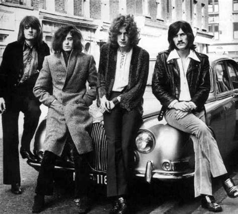 ROCK 70S Classicos Do Rock Anos 70: Led Zeppelin - Historia