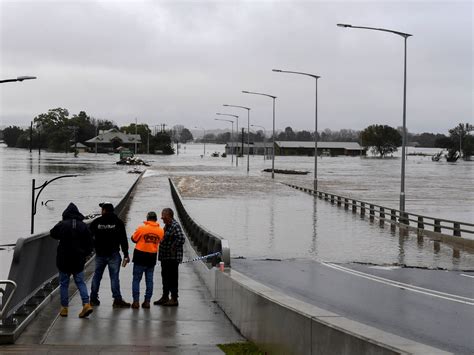 ‘devastating Thousands More Told To Evacuate From Sydney Floods