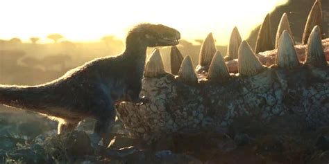 Jurassic World Dominion Foto Revela Dinossauro Emplumado Unicórniohater