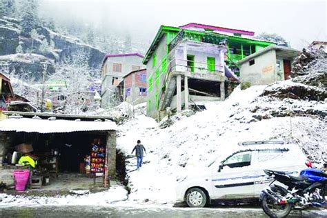 Shimla Manali Receive First Snowfall Of 2020 Daily Excelsior