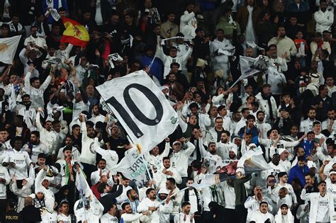 Barcelona Coaching Staff Spied On Real Madrid During Super Cup Semi