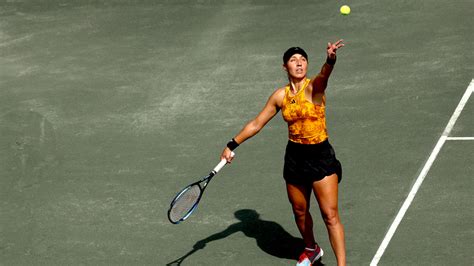 Abierto De Charleston Pegula Supera A Begu Por Y Y Se