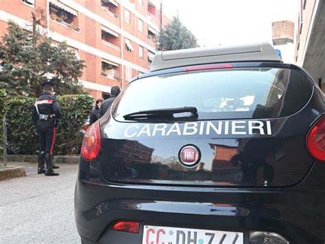 Mesenzana Padre Uccide I Figli Di E Anni E Si Toglie La Vita La