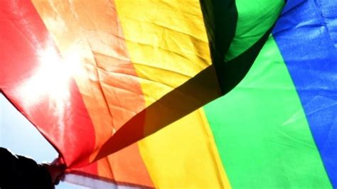 Iran deux lesbiennes et militantes LGBT condamnées à mort