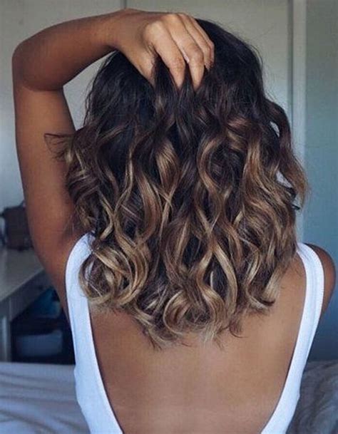 Ombré hair foncé Ombré hair les plus beaux dégradés de couleur Elle