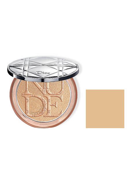 DIOR Puder Diorskin Nude Luminizer 03 Golden Glow Gold