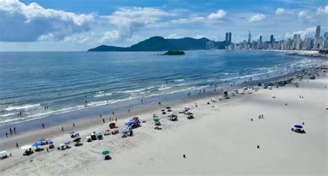 Praia Central De Balne Rio Cambori Est Pr Pria Para Banho