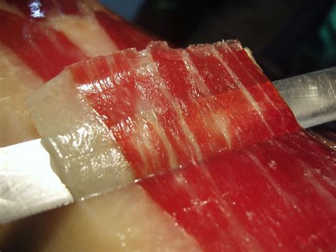 El mejor jamón 100 ibérico para esta Navidad cuesta menos de 20 euros