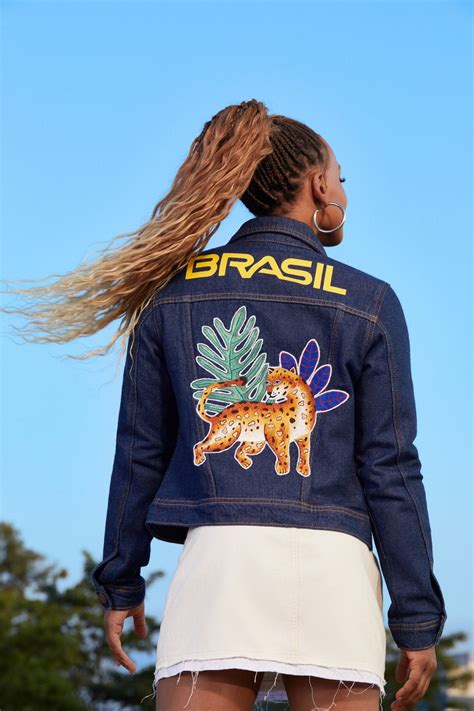 Olimpíadas 2024 os detalhes dos bordados do uniforme do Time Brasil na