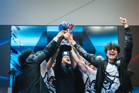 CBLoL 2019 INTZ surpreende supera o então avassalador Flamengo e é