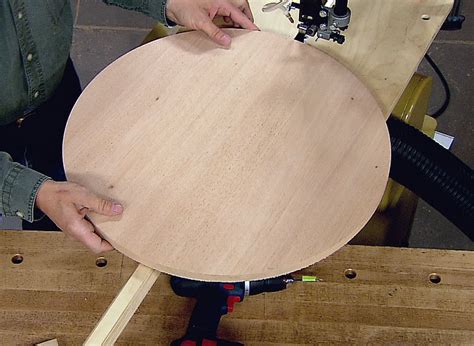 Band Saw Circle Jig | Woodworking Project | Woodsmith Plans