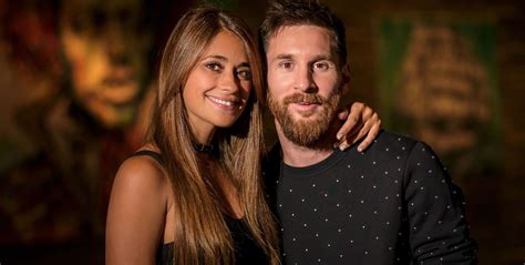 As Fue La Rom Ntica Noche De Messi Y Antonella Para Despedir El A O