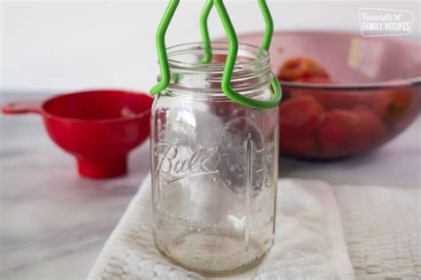 Water Bath Canning: A Step-by-Step Guide