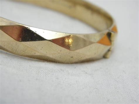 Bargain Vintage 9ct Gold Metal Cored Diamond Cut Cuff Hinged Bracelet Bangle For Sale At 1stdibs