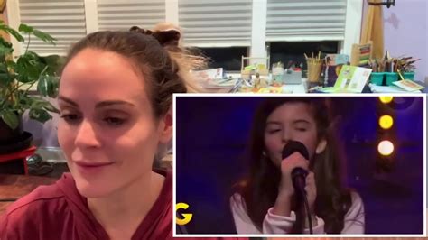 Vocal Coach Reacts To Angelina Jordan “i Saw Mommy Kissing Santa Claus