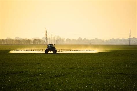 Agricultural Pollution Stock Photos, Images and Backgrounds for Free ...