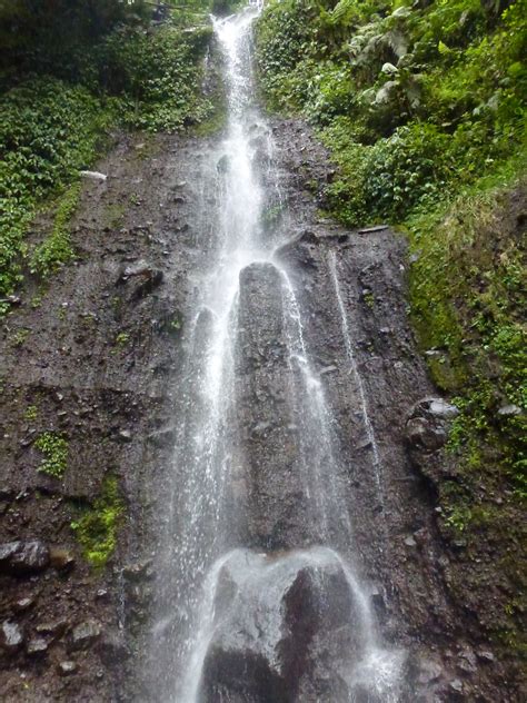 Curug Nangka Ciapus Bogor One Of The Many Waterfalls Fou Flickr