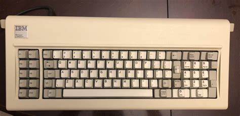 Just finished cleaning/restoring IBM Model F XT (1981). : r ...