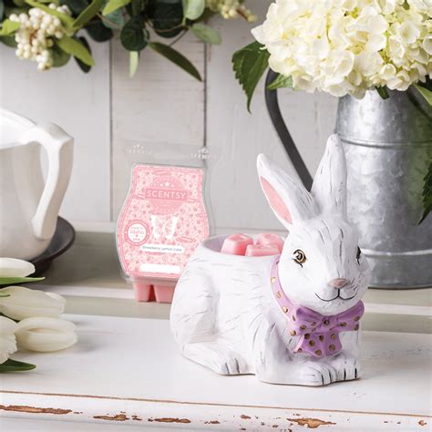 Hoppy Easter Bunny Scentsy Warmer March