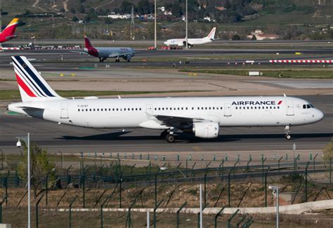 F GTAY Air France Airbus A321 200 By Ricardo Mungarro AeroXplorer