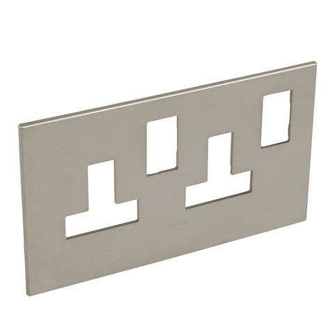 Arteor™ British Standard Plate For 13 A Twin Switched Socket Outlet 2 Gang Champagne