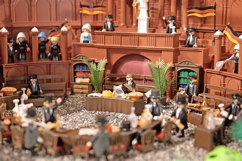 Bilderstrecke Zu Paulskirche Und Revolution Playmobilausstellung