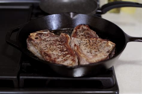 How To Make Pan Seared Steak - Beef Recipes - LGCM