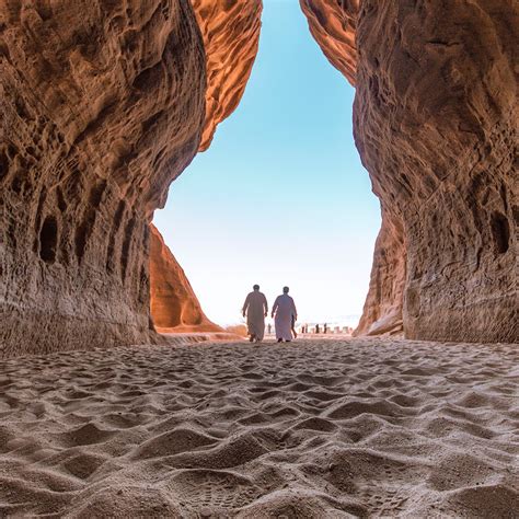 Em Abertura Ao Turismo Ar Bia Saudita Lan A Visto On Line Ag Ncia De