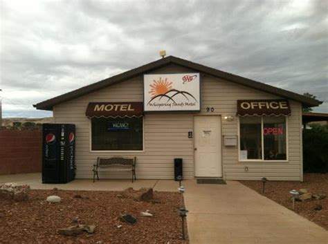 Whispering Sands Motel (Hanksville, Utah) - Motel Reviews - TripAdvisor