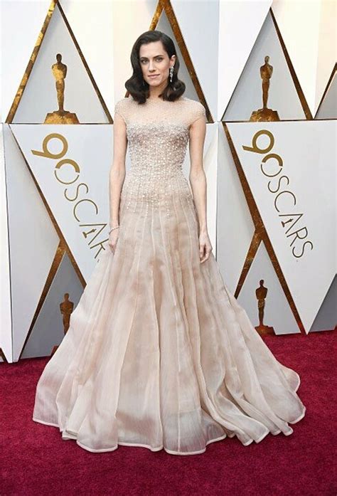 Oscars 2018 All The Celebrities Red Carpet Dresses And Glamorous