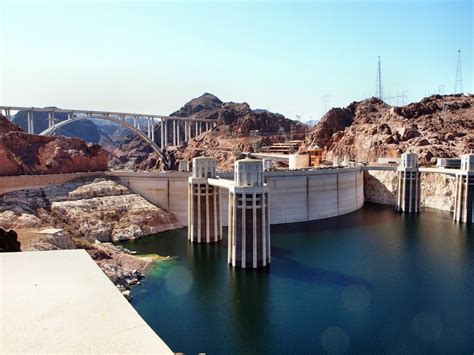 A Guide To America's Greatest Dams