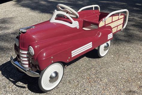 No Reserve Ca 1950 Murray Pontiac Pedal Car For Sale On Bat Auctions Sold For 1 100 On